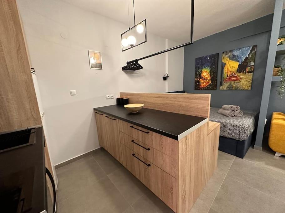 The Yellowblue Apartment, Downtown Salonicco Esterno foto